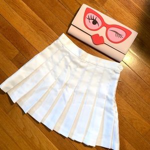 AMERICAN APPAREL PLEATED SKIRT
